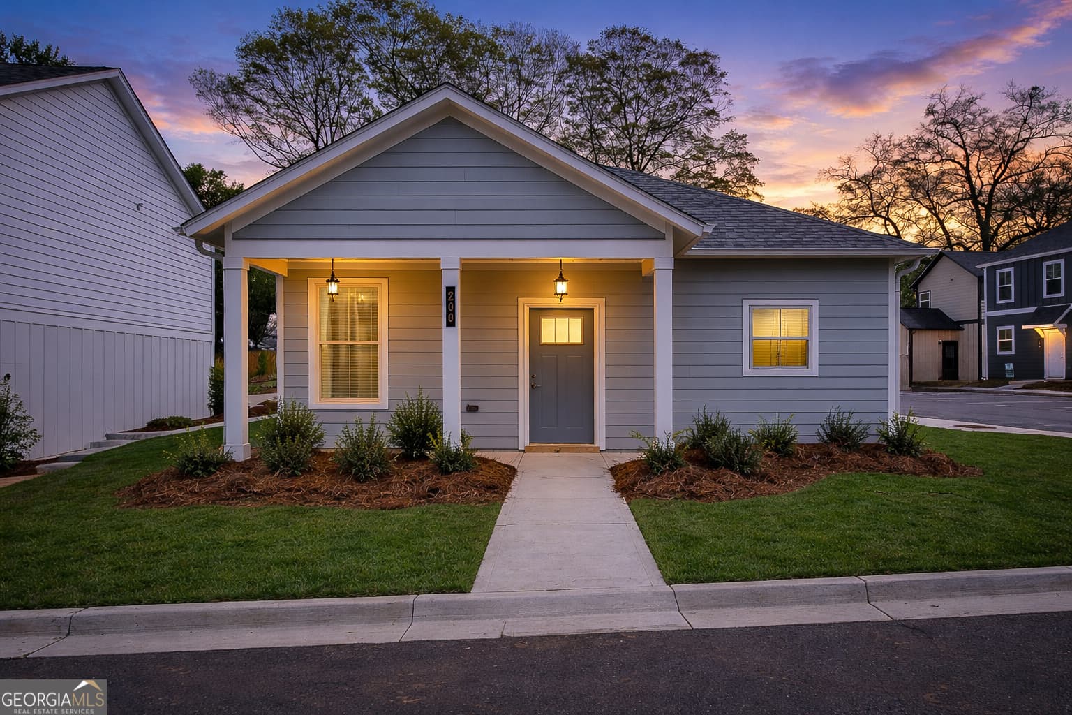 1 bedroom, 1 bathroom, 830 sq ft single family residence for sale at 200 Maddux Street LOT 11, Fayetteville, GA 30214 — photo 3