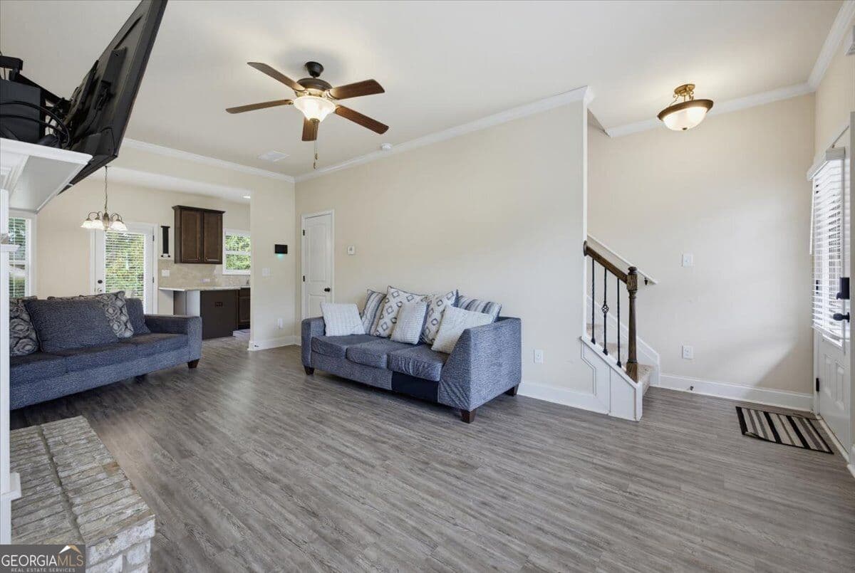 4 bedroom, 2.5 bathroom, 2,253 sq ft single family residence for rent at 459 Stane Brook Court, Jackson, GA 30233 for $2,200 a month — photo 8