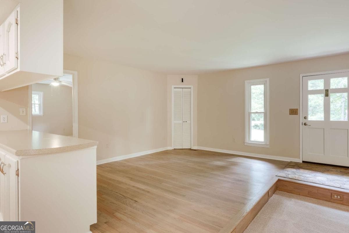 3 bedroom, 2.5 bathroom, 2,223 sq ft single family residence for sale at 110 Pioneer Drive, Athens, GA 30605 — photo 7