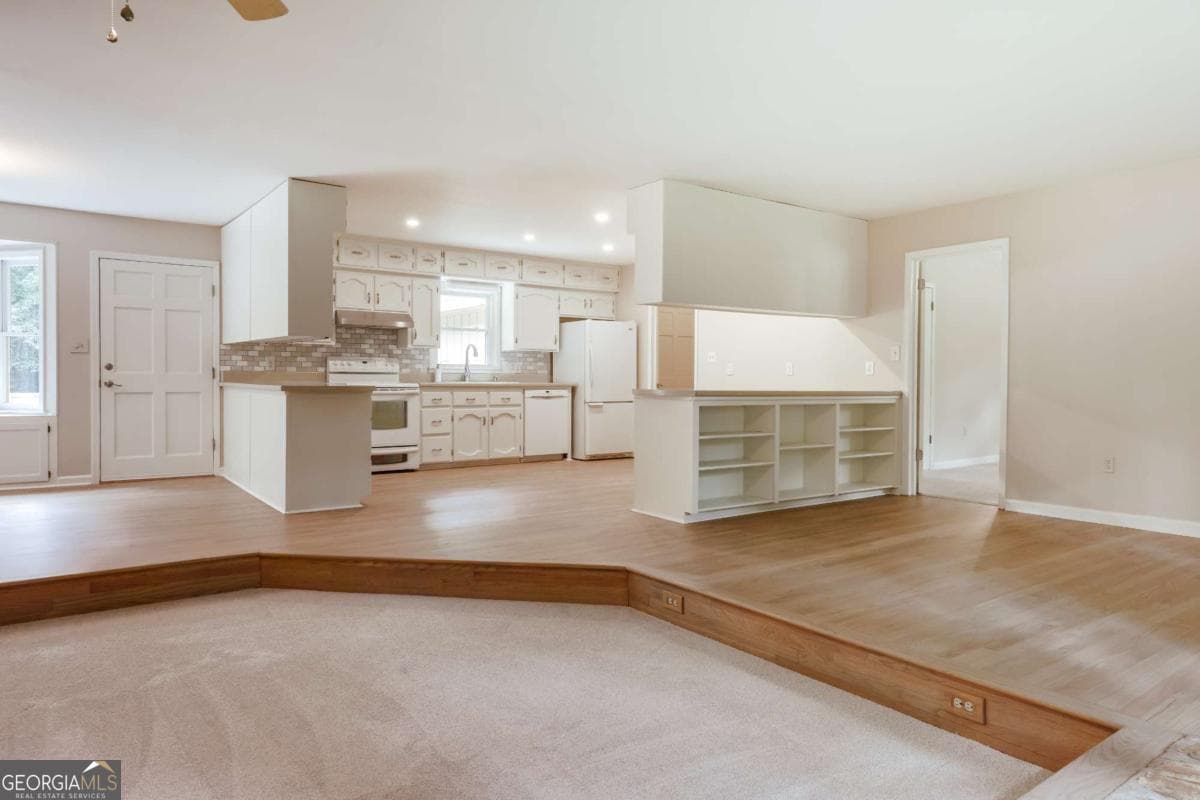3 bedroom, 2.5 bathroom, 2,223 sq ft single family residence for sale at 110 Pioneer Drive, Athens, GA 30605 — photo 8