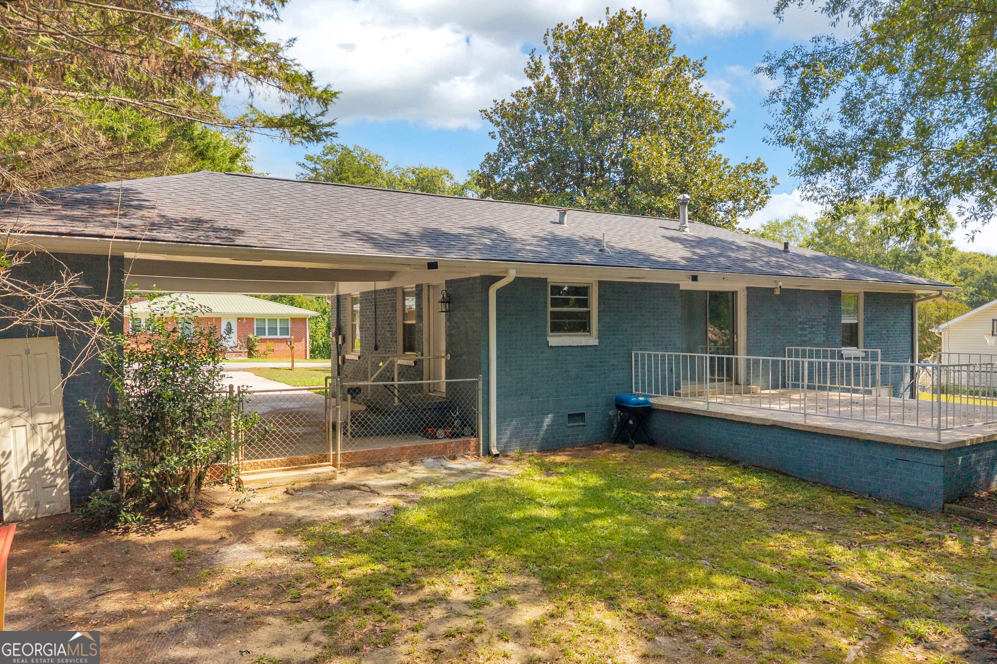 3 bedroom, 1 bathroom, 1,131 sq ft single family residence for sale at 312 Hilltop Lane, Toccoa, GA 30577 — photo 5