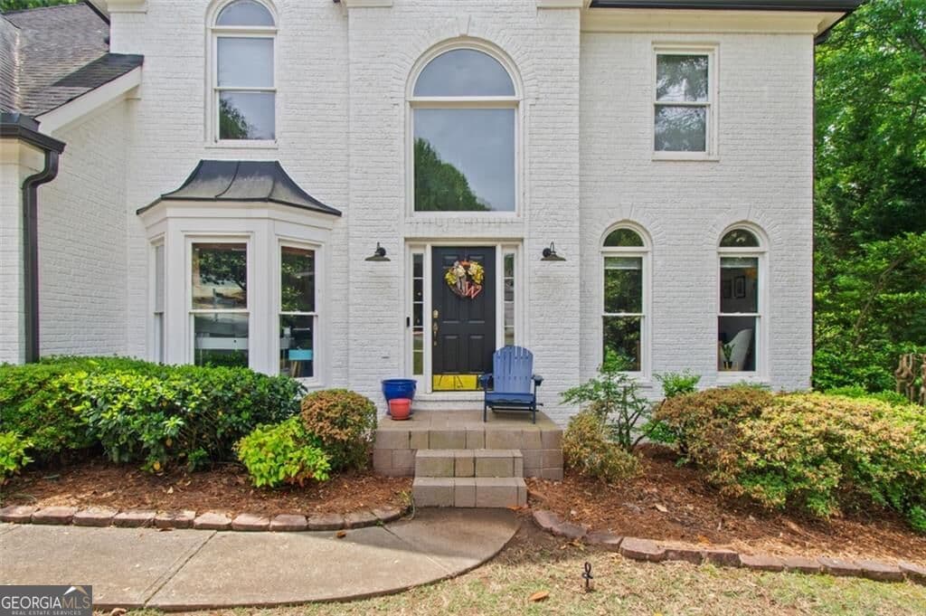 5 bedroom, 2.5 bathroom, 5,428 sq ft single family residence for sale at 2080 Waters Ferry Drive, Lawrenceville, GA 30043 — photo 2
