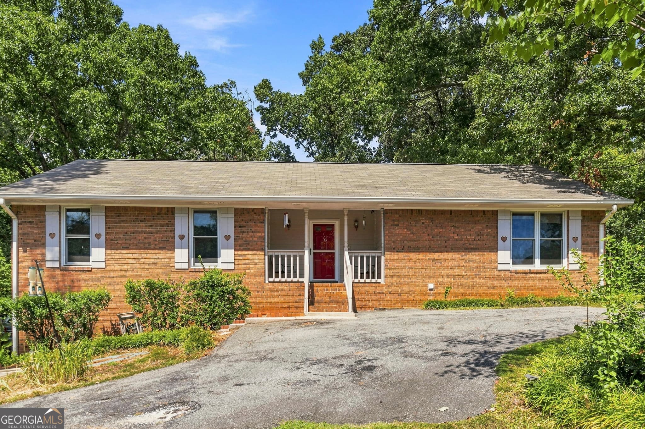 4 bedroom, 3 bathroom single family residence for sale at 1788 Brandy Woods Drive, Conyers, GA 30013 — photo 6