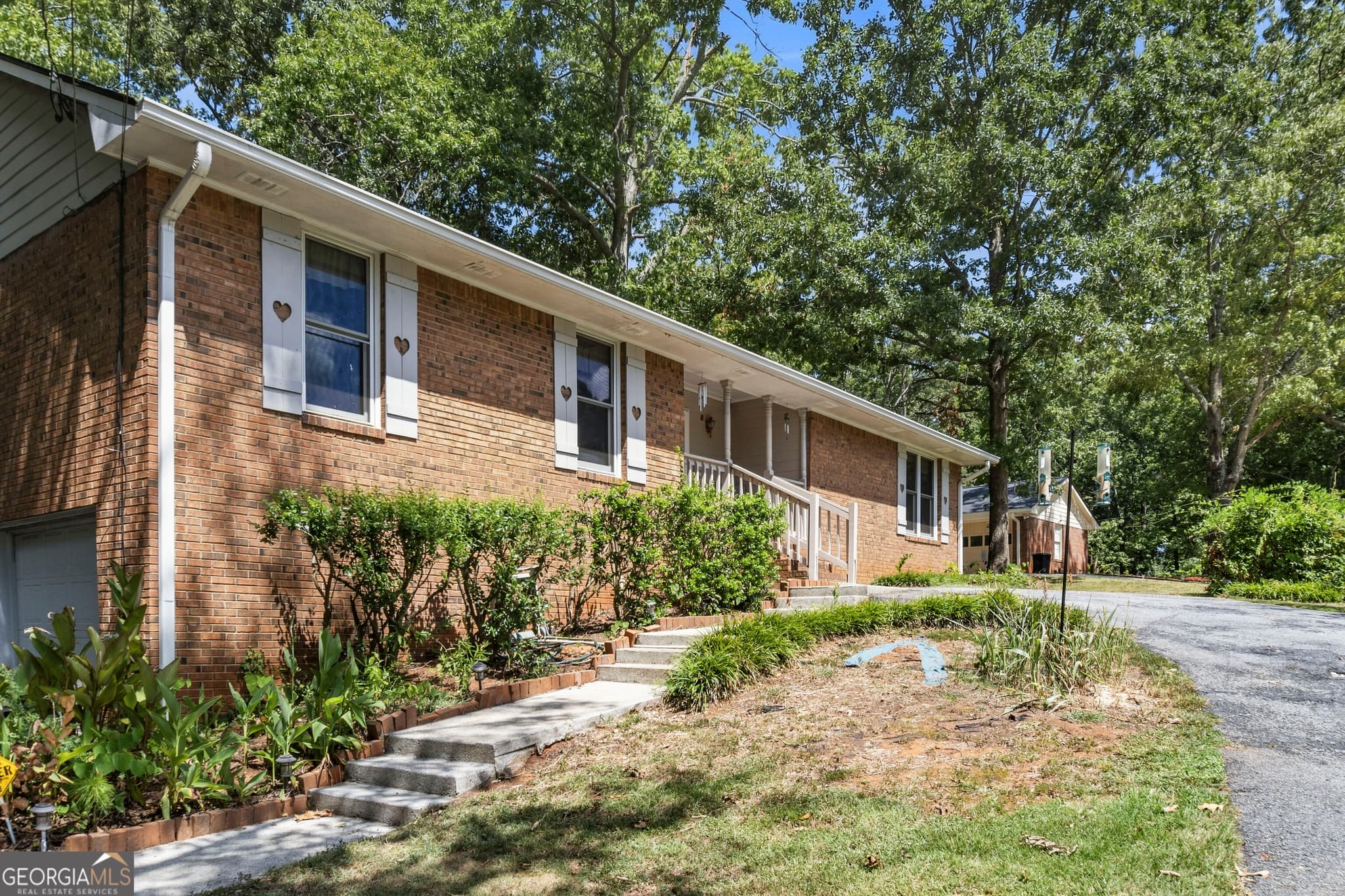 4 bedroom, 3 bathroom single family residence for sale at 1788 Brandy Woods Drive, Conyers, GA 30013 — photo 5