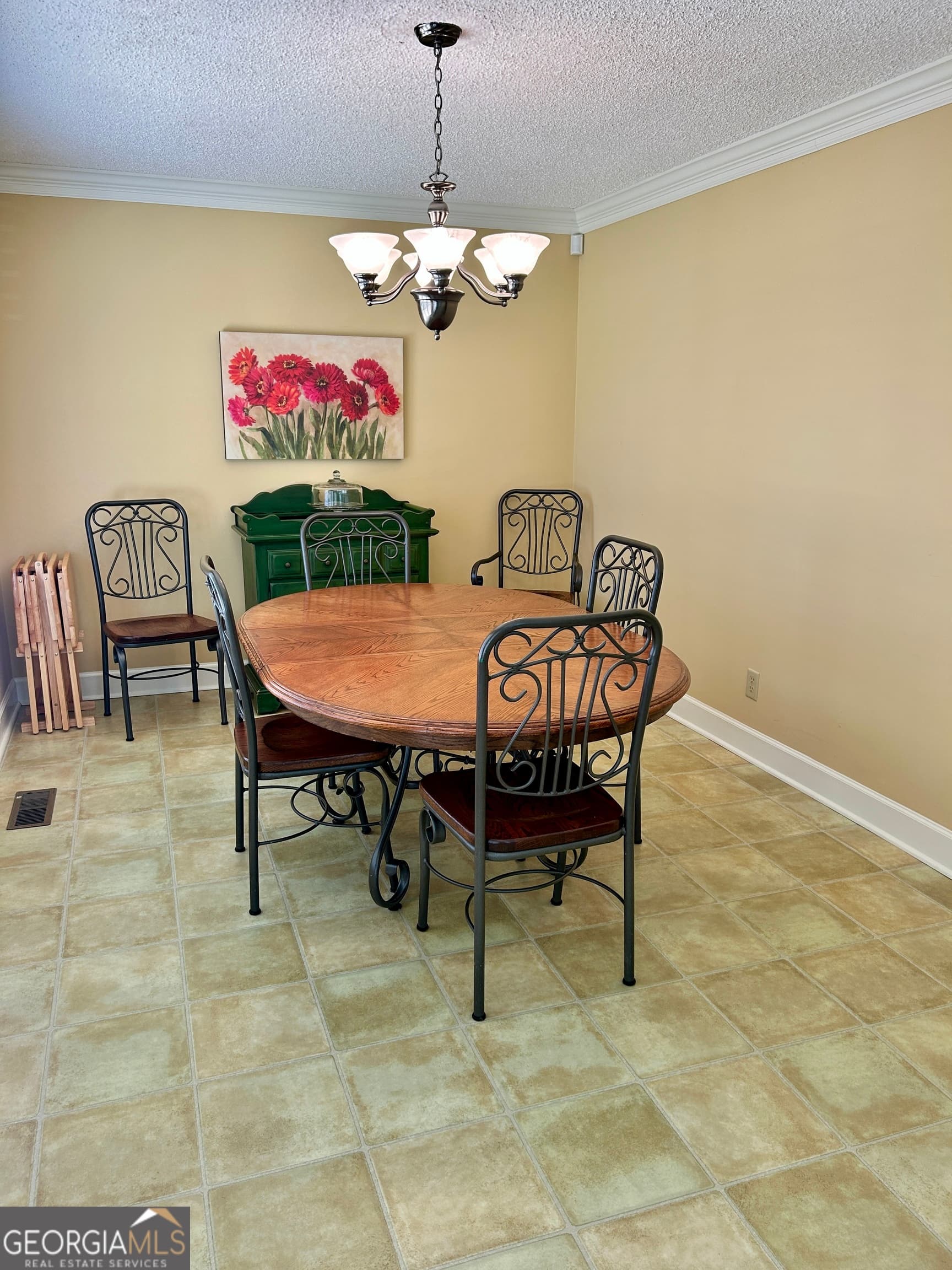 3 bedroom, 2 bathroom, 1,916 sq ft single family residence for sale at 2007 Melba Drive N/A, Tifton, GA 31793 — photo 9