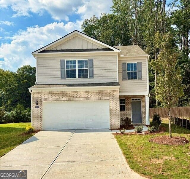 4 bedroom, 2.5 bathroom, 2,203 sq ft single family residence for sale at 2687 Crestwood Drive, South Fulton, GA 30349