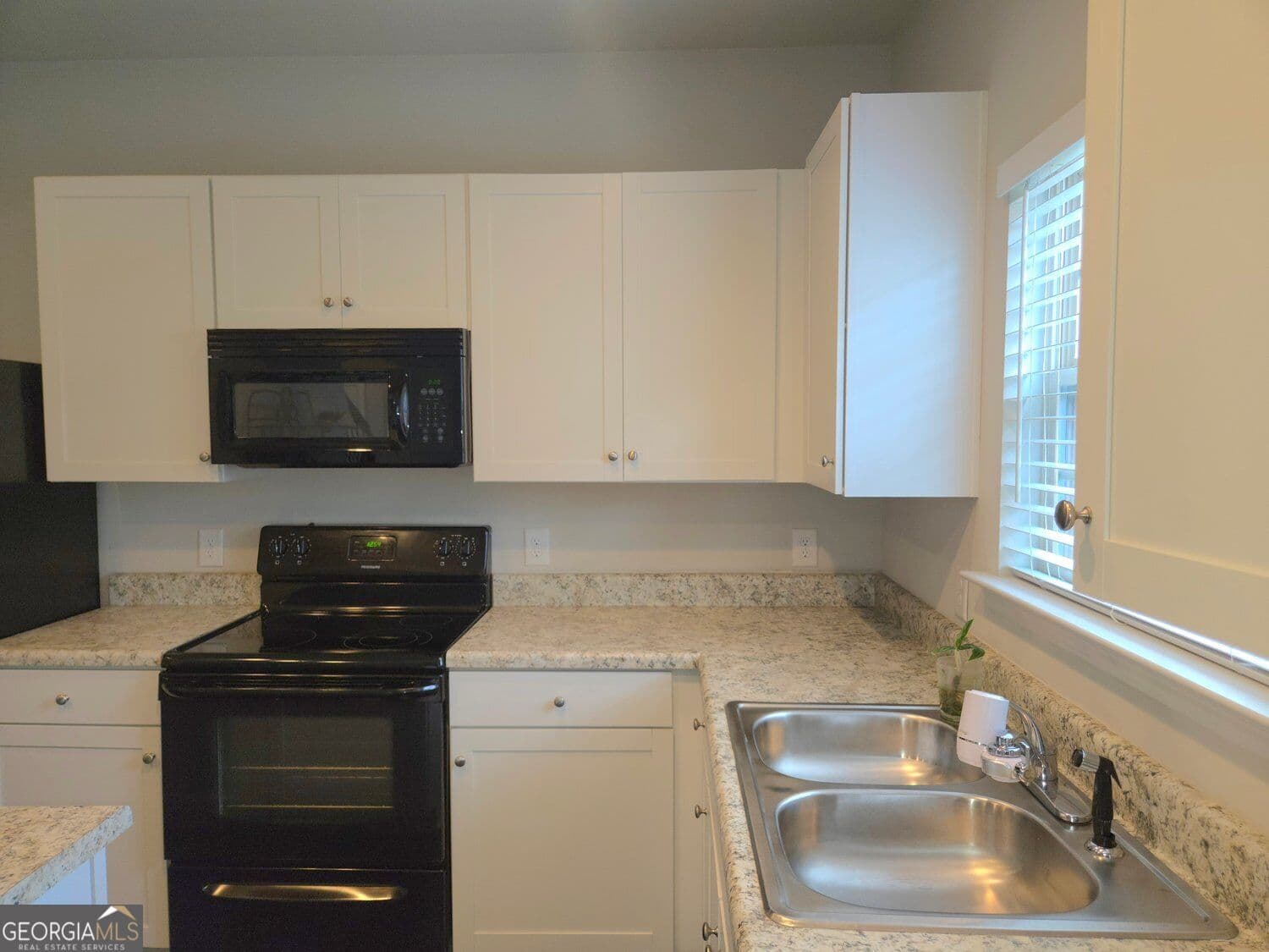 3 bedroom, 2.5 bathroom, 1,440 sq ft single family residence for sale at 30 Wesley Drew Lane, Cartersville, GA 30121 — photo 9