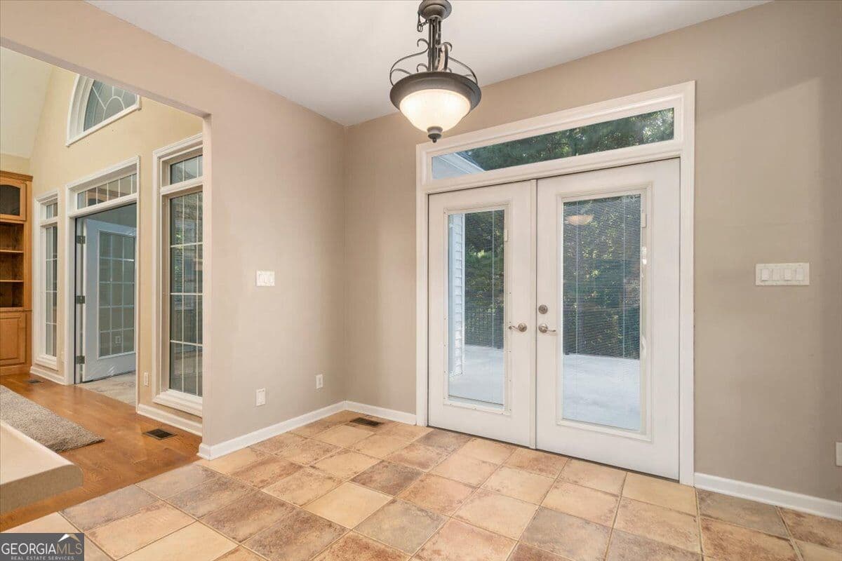 4 bedroom, 3.5 bathroom, 3,592 sq ft single family residence for sale at 1628 Valley View Drive, Elberton, GA 30635 — photo 10