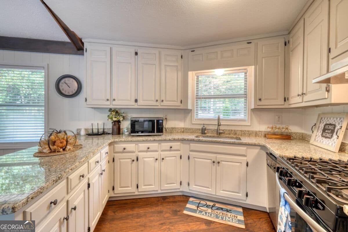 4 bedroom, 3.5 bathroom, 2,544 sq ft single family residence for sale at 260 Notla Vista Ii, Blairsville, GA 30512 — photo 9