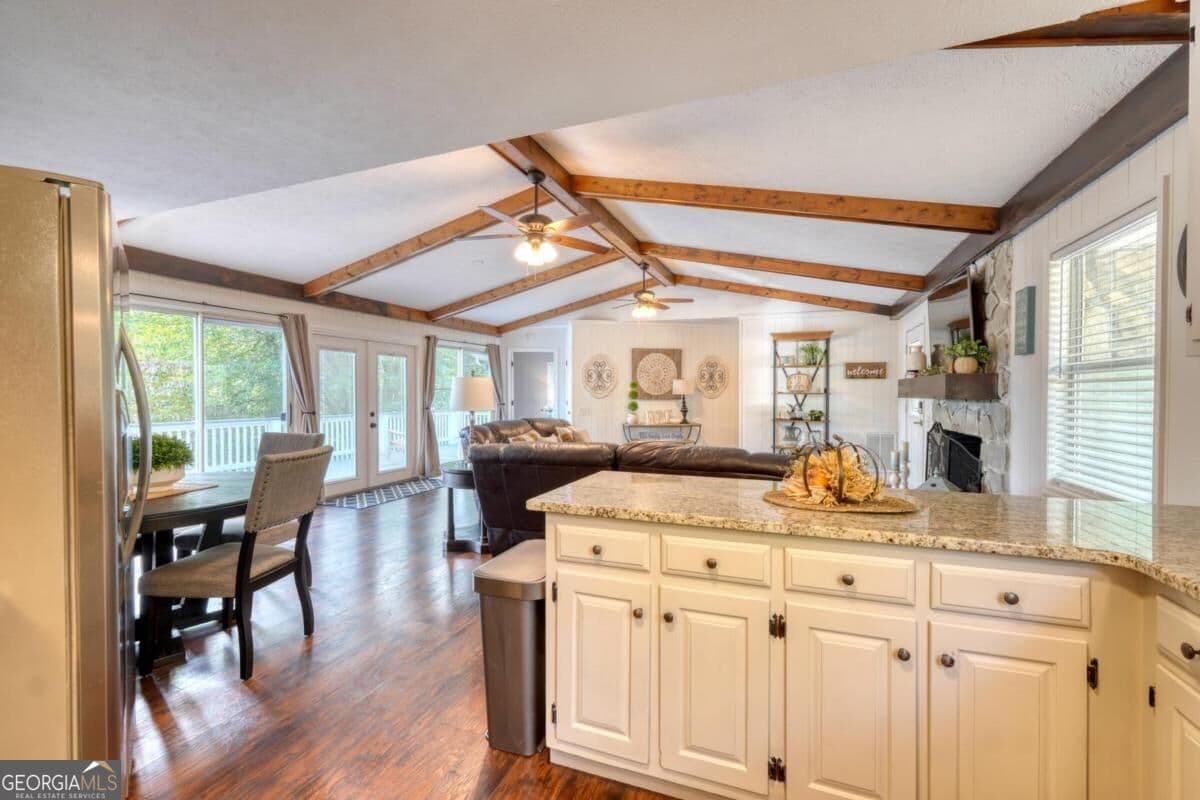 4 bedroom, 3.5 bathroom, 2,544 sq ft single family residence for sale at 260 Notla Vista Ii, Blairsville, GA 30512 — photo 10