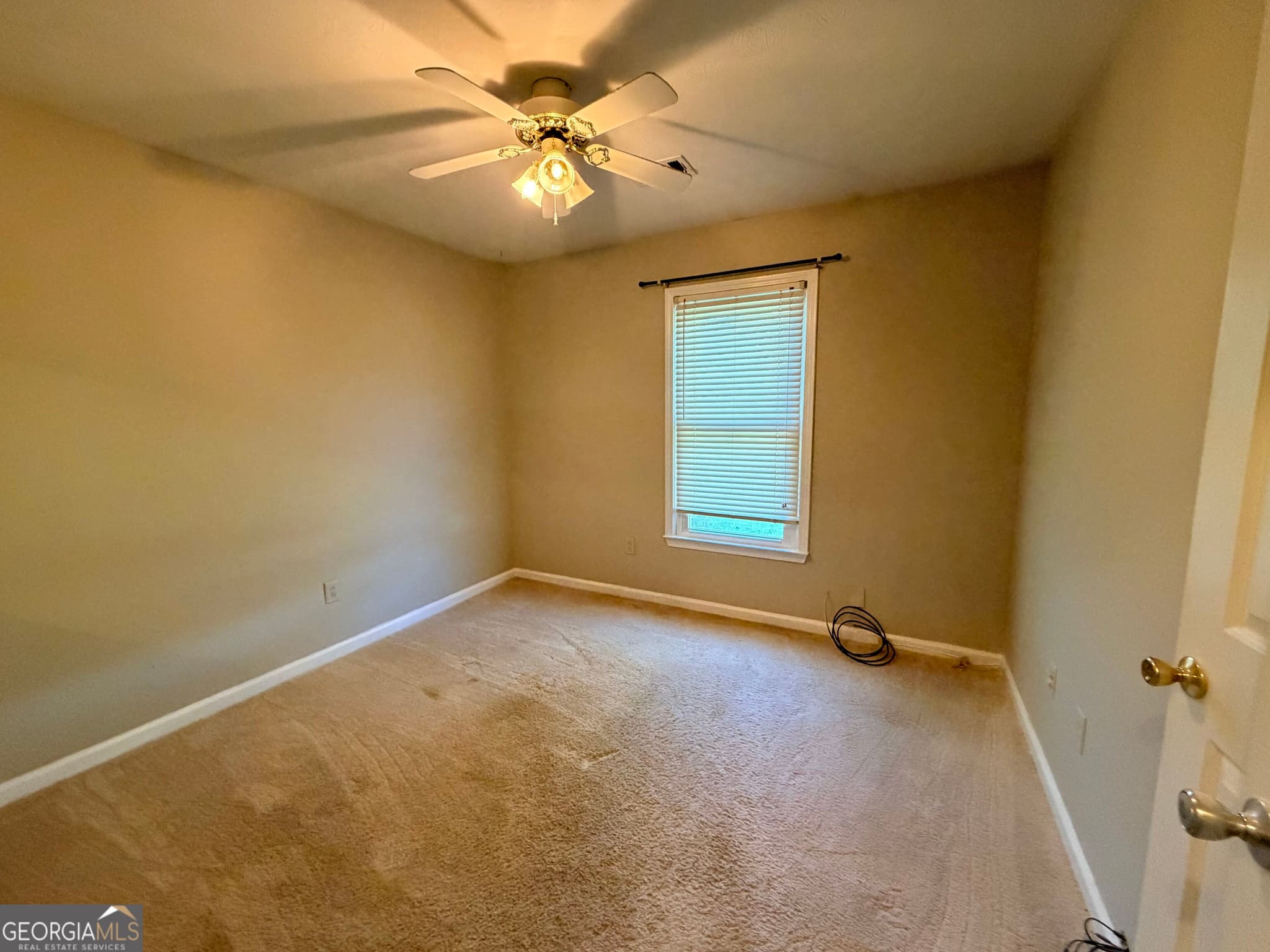 3 bedroom, 2 bathroom, 1,351 sq ft single family residence for sale at 109 Summerfield Drive, Mcdonough, GA 30253 — photo 8