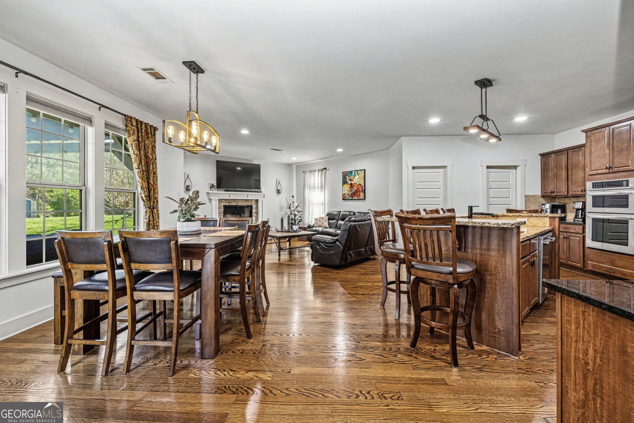 4 bedroom, 3.5 bathroom, 3,208 sq ft single family residence for sale at 65 Tribune Lane, Sharpsburg, GA 30277 — photo 3