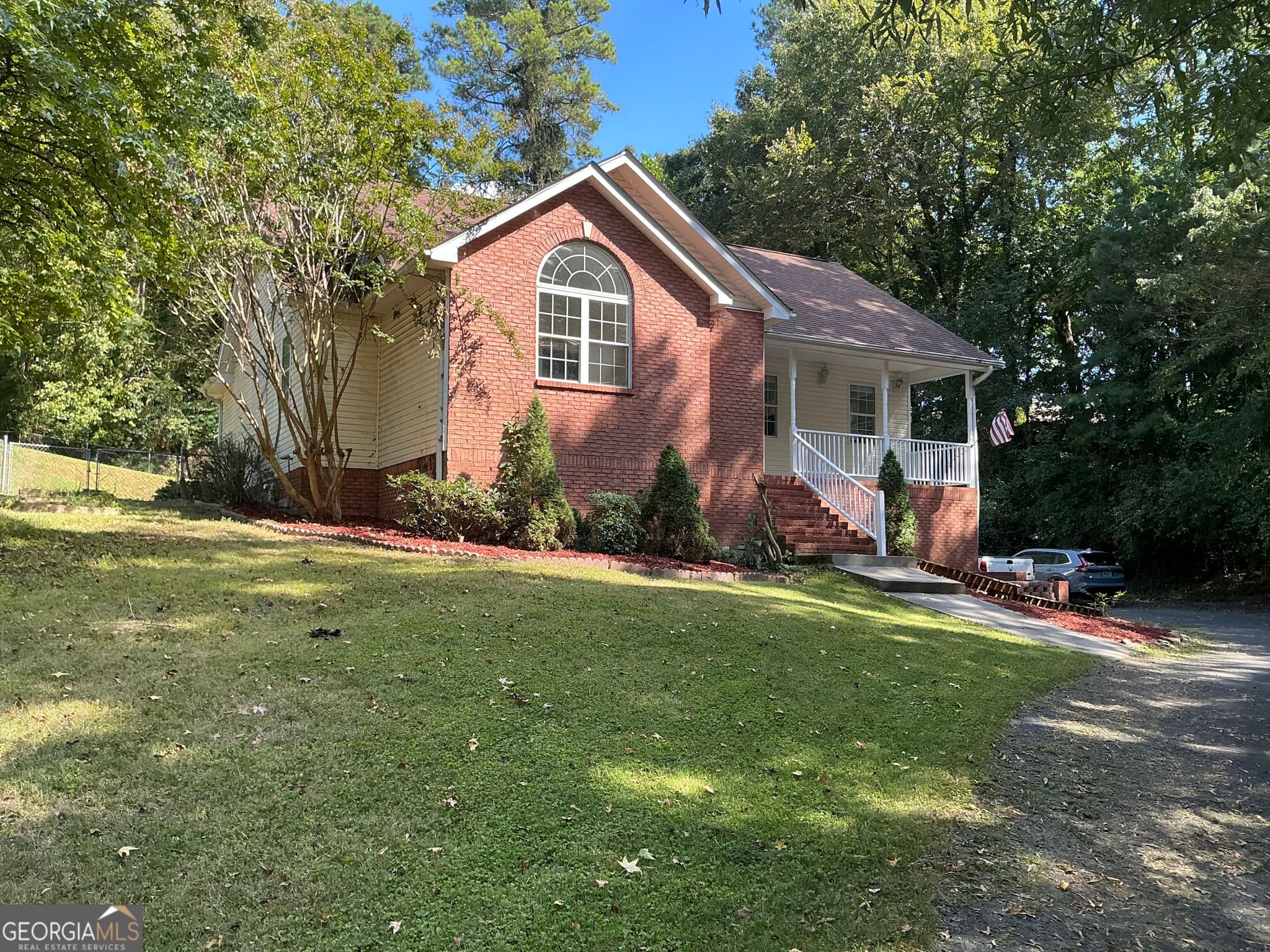 4 bedroom, 3 bathroom, 3,436 sq ft single family residence for sale at 101 S Azalea Drive, Lafayette, GA 30728