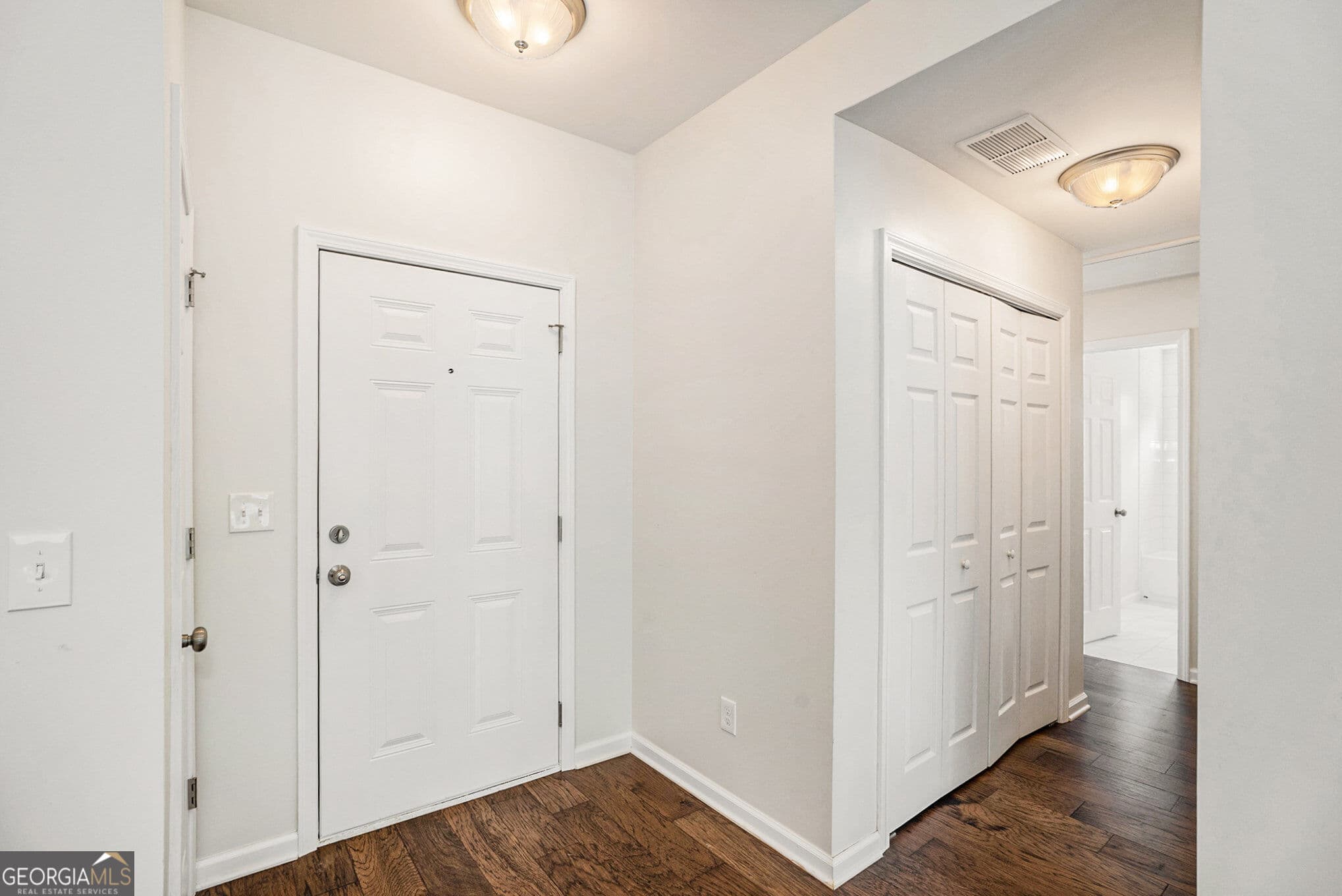 3 bedroom, 2 bathroom, 1,252 sq ft single family residence for rent at 4940 Scott Road, Cumming, GA 30041 for $2,500 a month — photo 2
