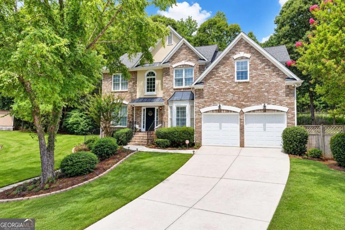 7 bedroom, 4 bathroom, 3,874 sq ft single family residence for sale at 3270 Royal Creek Way, Lilburn, GA 30047