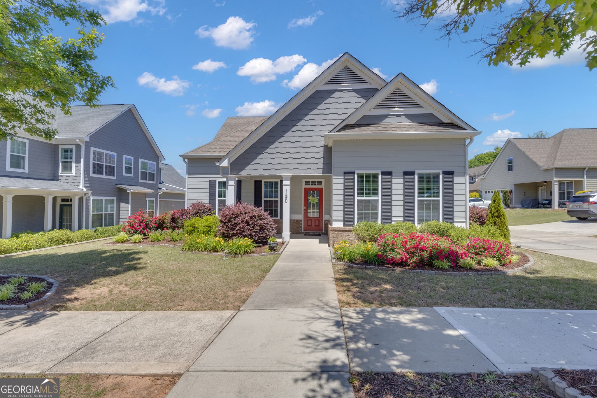 5 bedroom, 3 bathroom, 2,889 sq ft single family residence for sale at 120 Treeside Terrace, Fayetteville, GA 30214 — photo 1 of 74