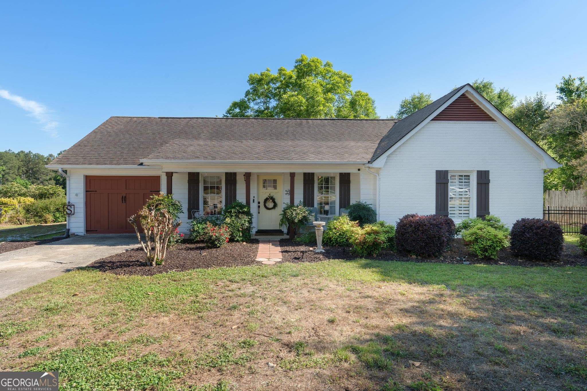 4 bedroom, 2 bathroom, 1,540 sq ft single family residence sold at 185 N Hampton Drive, Fayetteville, GA 30215
