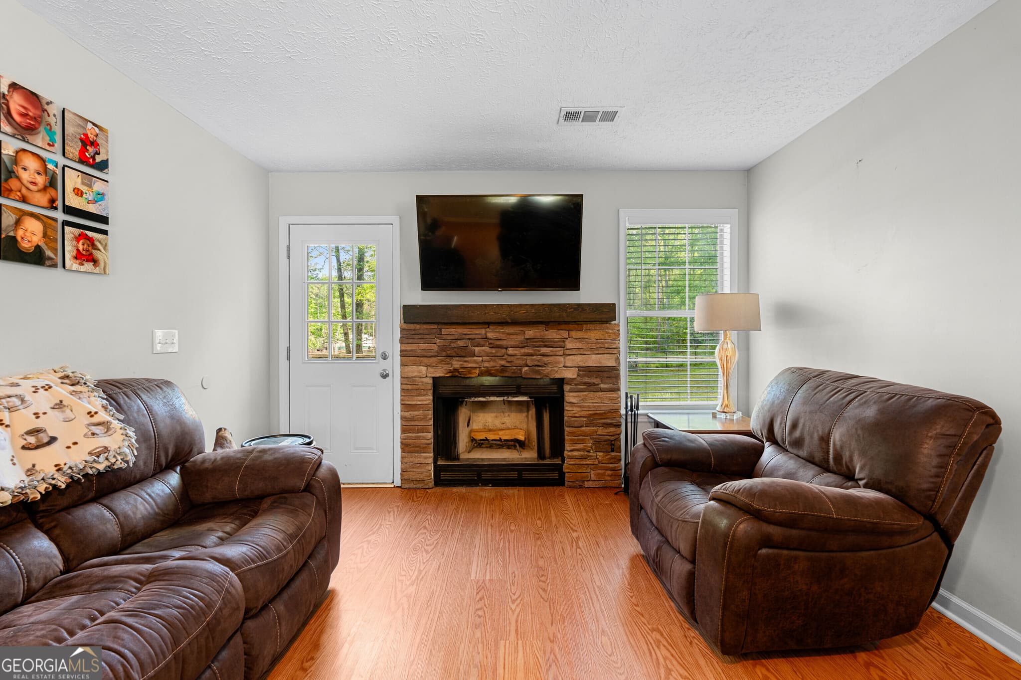 5 bedroom, 2 bathroom, 1,872 sq ft single family residence for sale at 6094 Old Zebulon Road, Concord, GA 30206 — photo 9