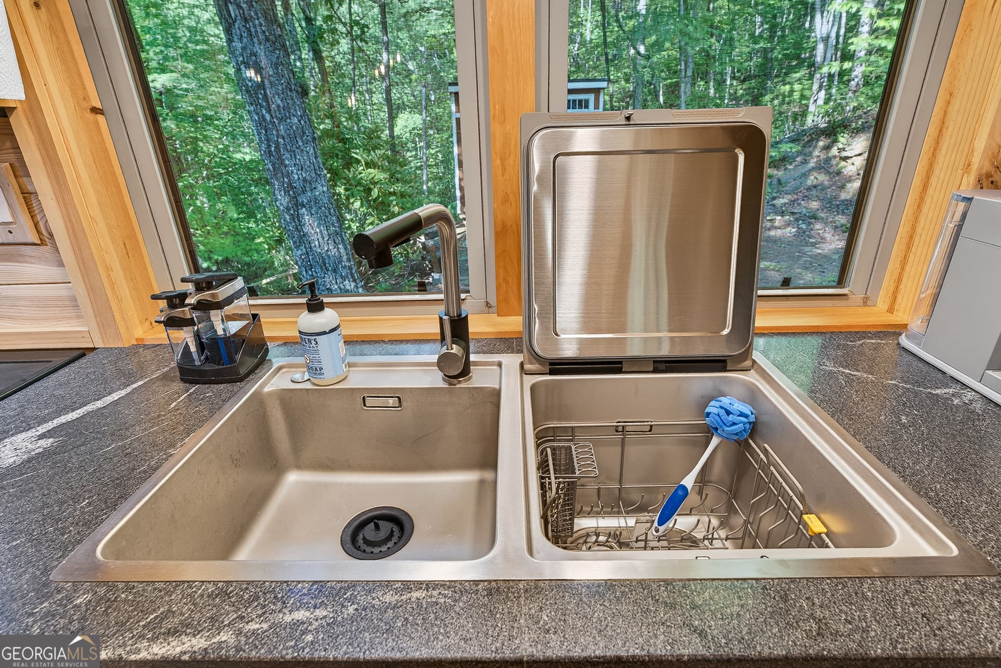 1 bedroom, 1 bathroom, 376 sq ft cabin,single family residence for sale at 93 Martin Crossing, Cherry Log, GA 30522 — photo 9