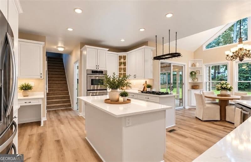 5 bedroom, 3.5 bathroom, 3,259 sq ft single family residence for sale at 2614 Chadwick Road, Marietta, GA 30066 — photo 6