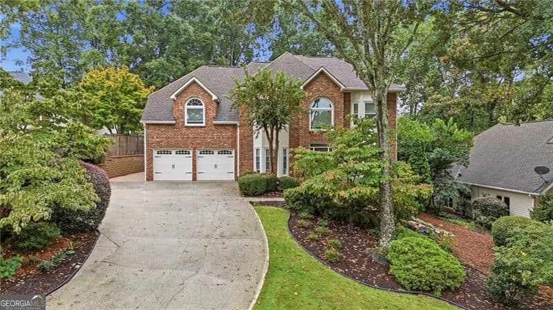 5 bedroom, 3.5 bathroom, 3,259 sq ft single family residence for sale at 2614 Chadwick Road, Marietta, GA 30066 — photo 3