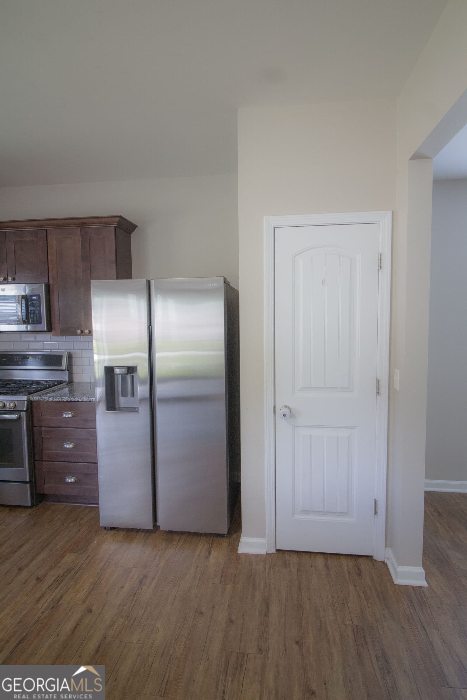 4 bedroom, 2.5 bathroom, 2,756 sq ft single family residence for sale at 100 Inverness Avenue, Newnan, GA 30263 — photo 10