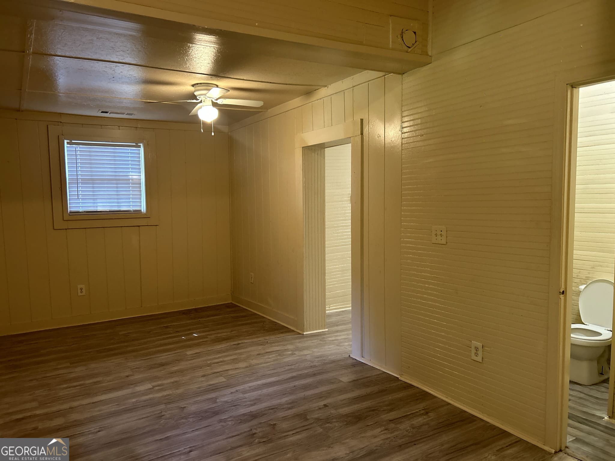 2 bedroom, 2 bathroom, 1,095 sq ft single family residence for sale at 245 Atlanta Street, Barnesville, GA 30204 — photo 9