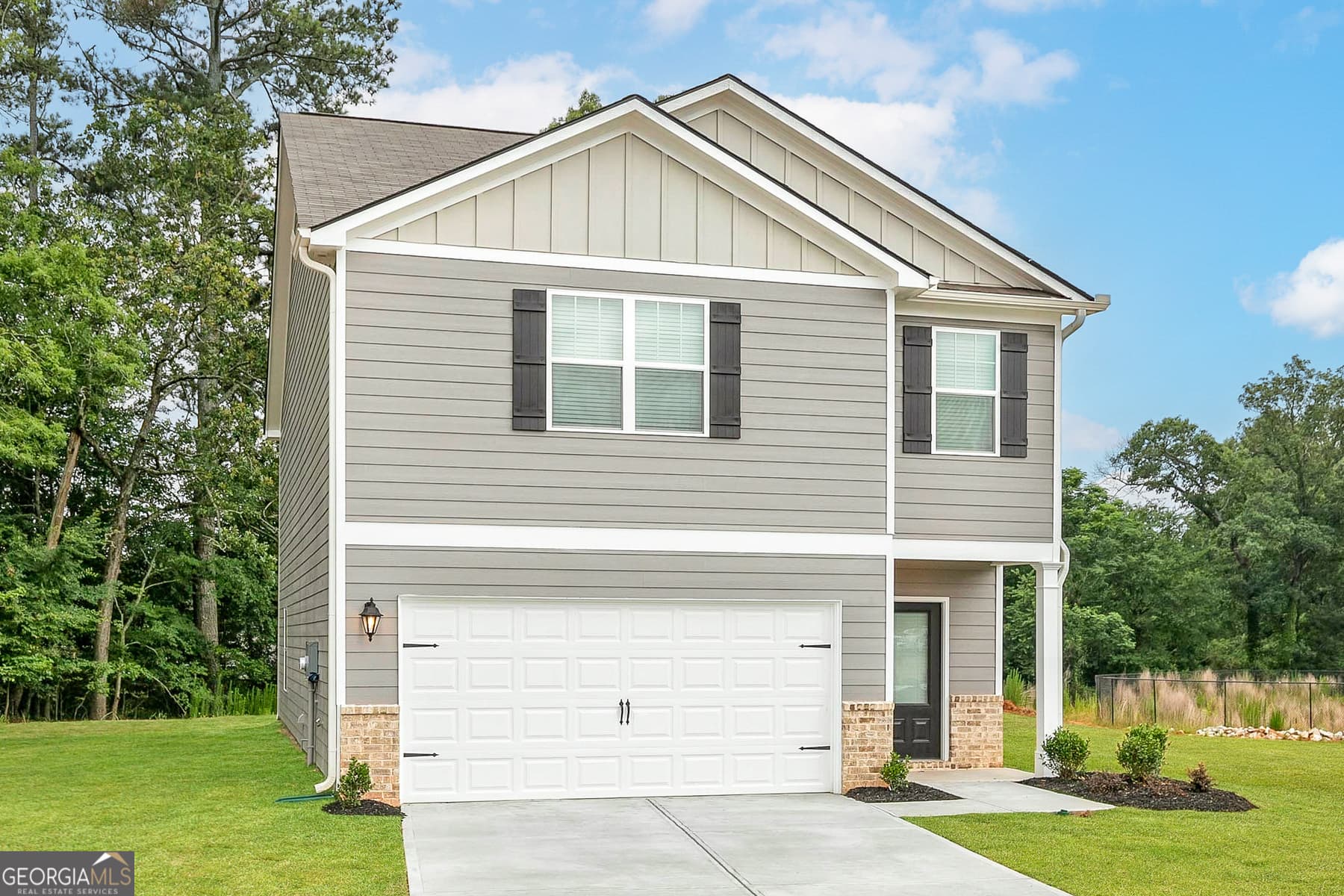 4 bedroom, 2.5 bathroom, 2,384 sq ft single family residence for sale at 514 Plant Road, Conyers, GA 30013 — photo 2