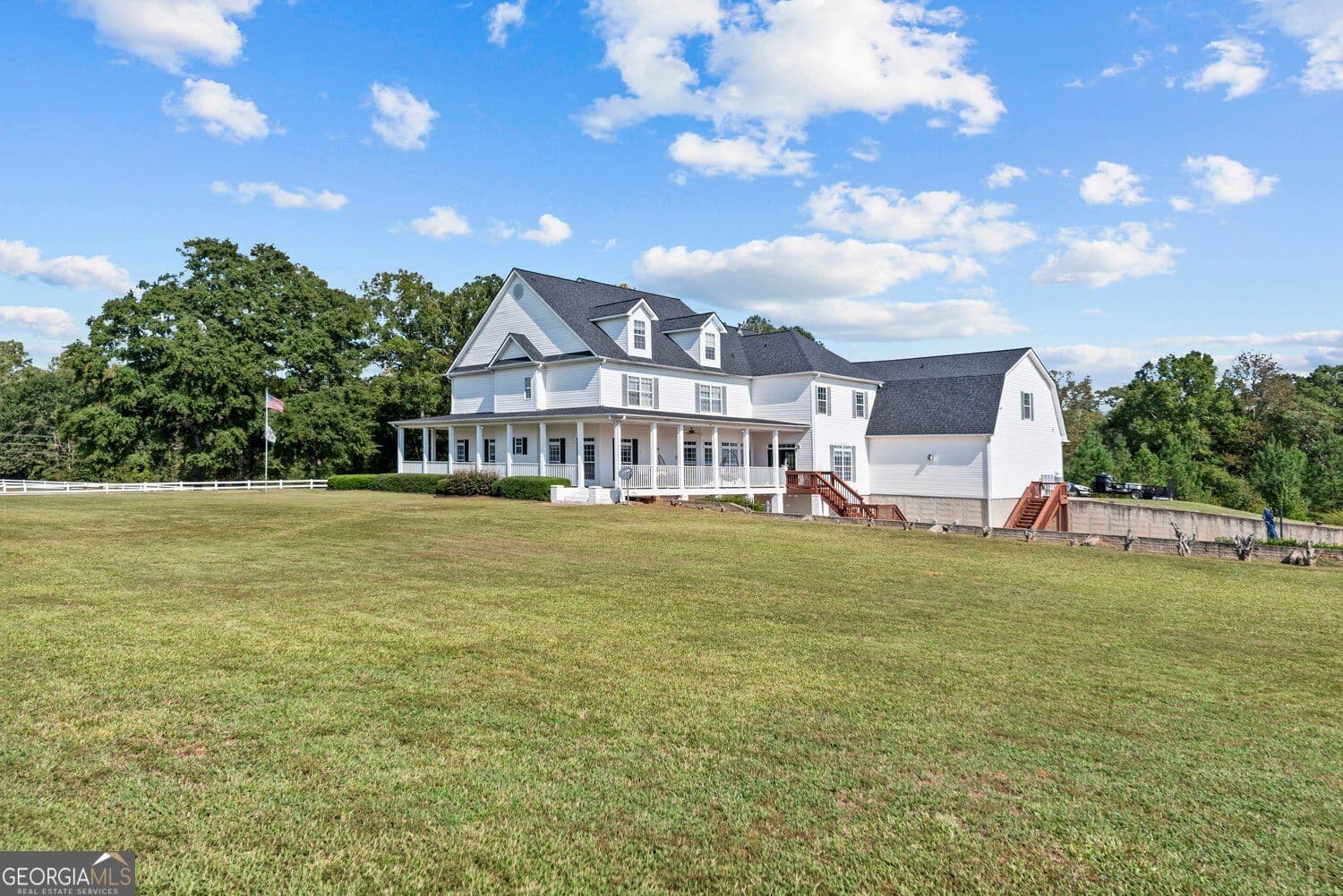 7 bedroom, 6.5 bathroom, 9,343 sq ft single family residence for sale at 1815 Drew Allen Road, Williamson, GA 30292 — photo 8
