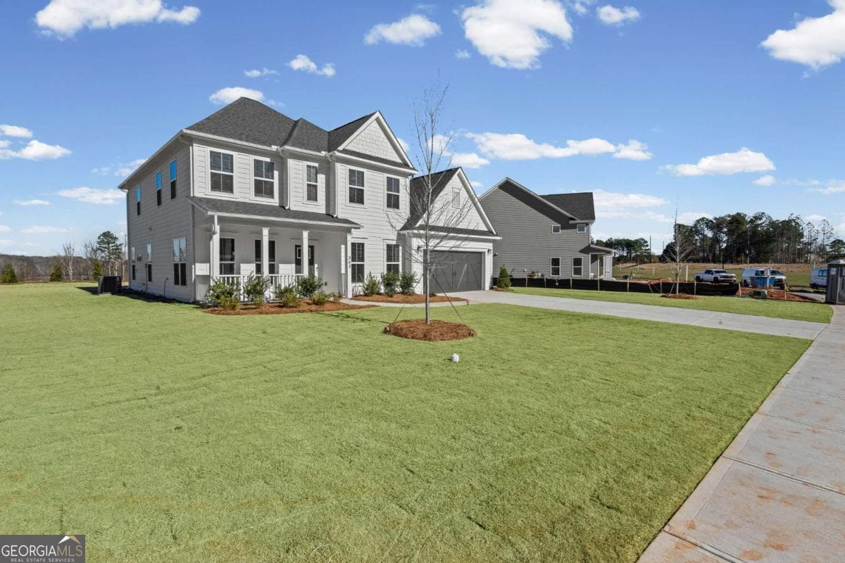 5 bedroom, 4.5 bathroom, 3,135 sq ft single family residence for sale at 363 Aidens Bluff, Hoschton, GA 30548 — photo 3