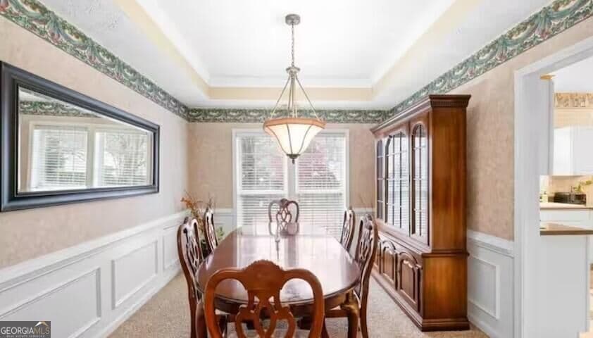 4 bedroom, 3 bathroom, 2,374 sq ft single family residence for sale at 2465 Lunetta Lane, Alpharetta, GA 30004 — photo 6