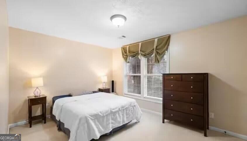 4 bedroom, 3 bathroom, 2,374 sq ft single family residence for sale at 2465 Lunetta Lane, Alpharetta, GA 30004 — photo 10