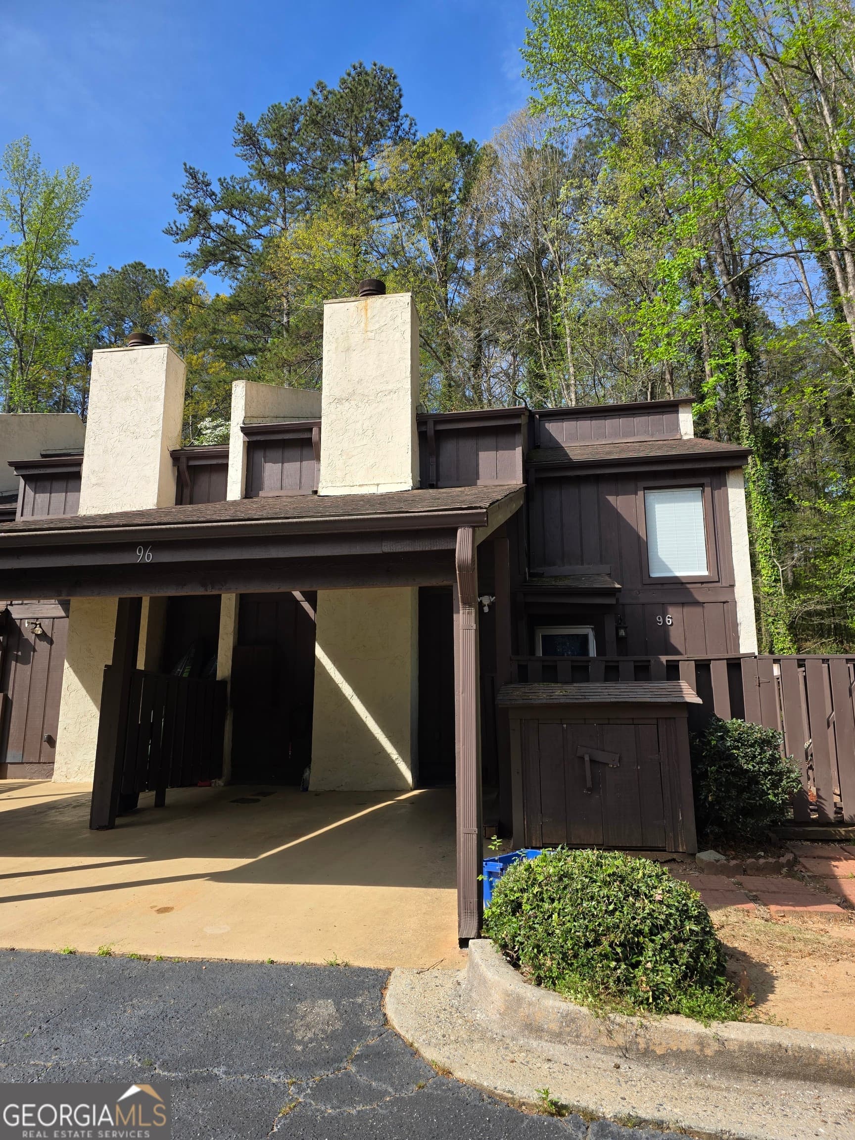 3 bedroom, 2.5 bathroom, 1,774 sq ft condominium for rent at 96 Cobblestone Creek, Peachtree City, GA 30269 for $2,500 a month — photo 2