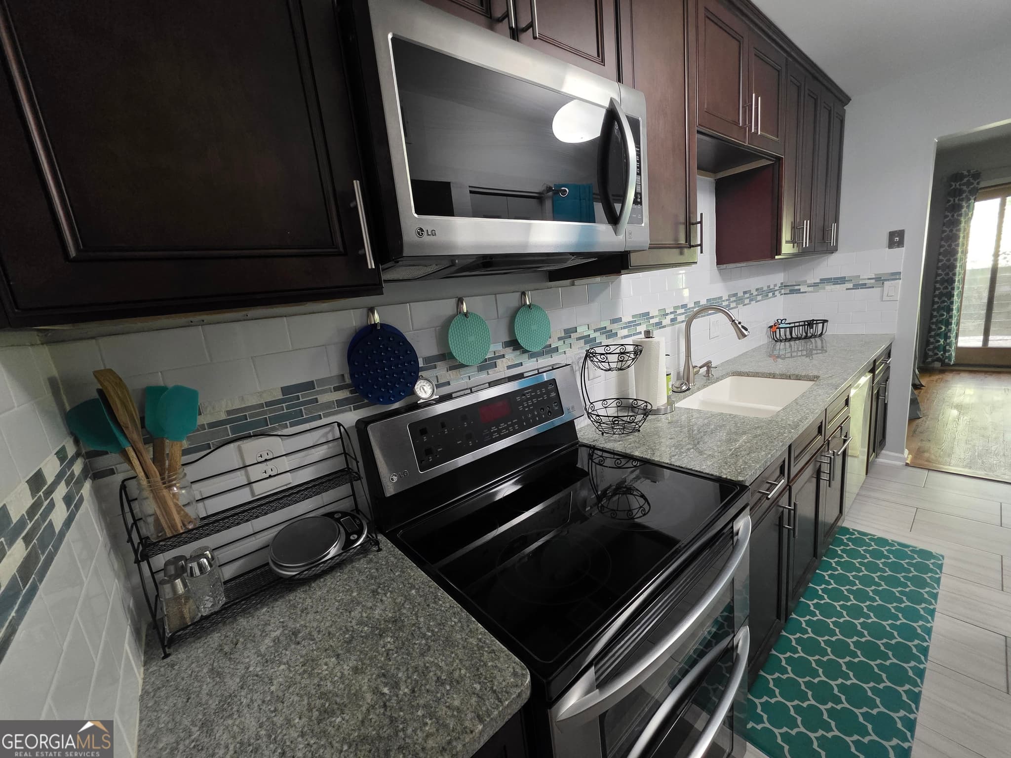 3 bedroom, 2.5 bathroom, 1,774 sq ft condominium for rent at 96 Cobblestone Creek, Peachtree City, GA 30269 for $2,500 a month — photo 7