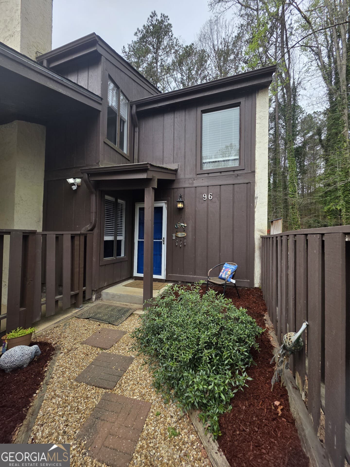 3 bedroom, 2.5 bathroom, 1,774 sq ft condominium for rent at 96 Cobblestone Creek, Peachtree City, GA 30269 for $2,500 a month