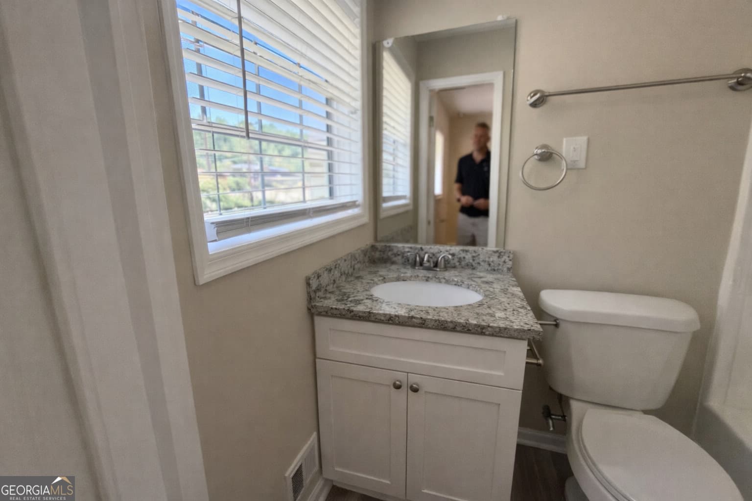 3 bedroom, 2 bathroom, 1,443 sq ft single family residence for sale at 6214 Marilla Street, Douglasville, GA 30135 — photo 7