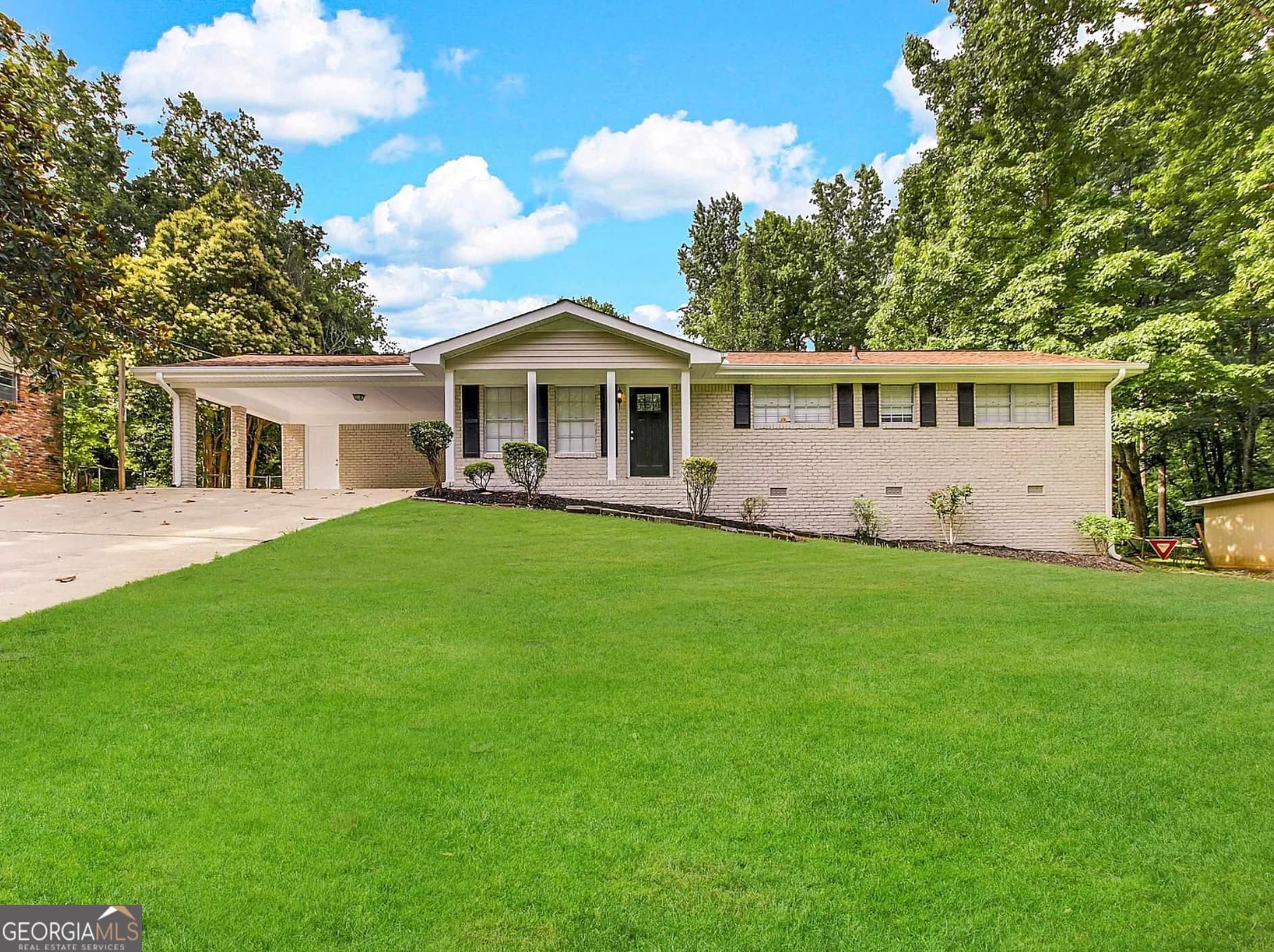 3 bedroom, 2 bathroom, 1,443 sq ft single family residence for sale at 6214 Marilla Street, Douglasville, GA 30135 — photo 1 of 9