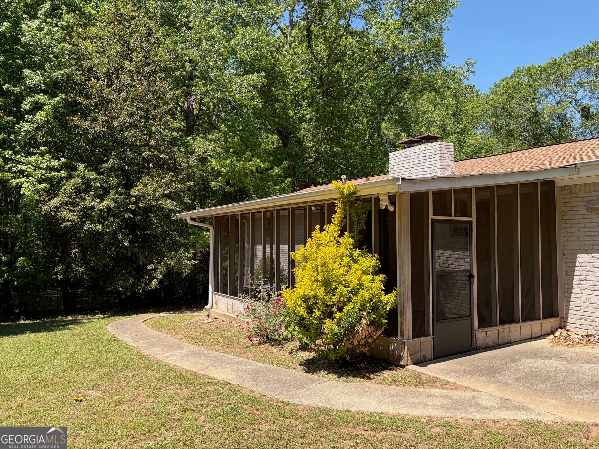 3 bedroom, 2 bathroom, 1,443 sq ft single family residence for sale at 6214 Marilla Street, Douglasville, GA 30135 — photo 9
