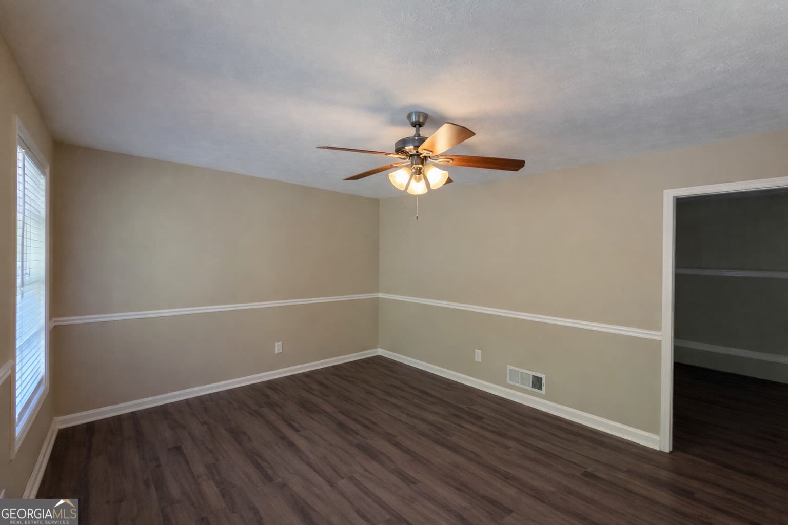 3 bedroom, 2 bathroom, 1,443 sq ft single family residence for sale at 6214 Marilla Street, Douglasville, GA 30135 — photo 4