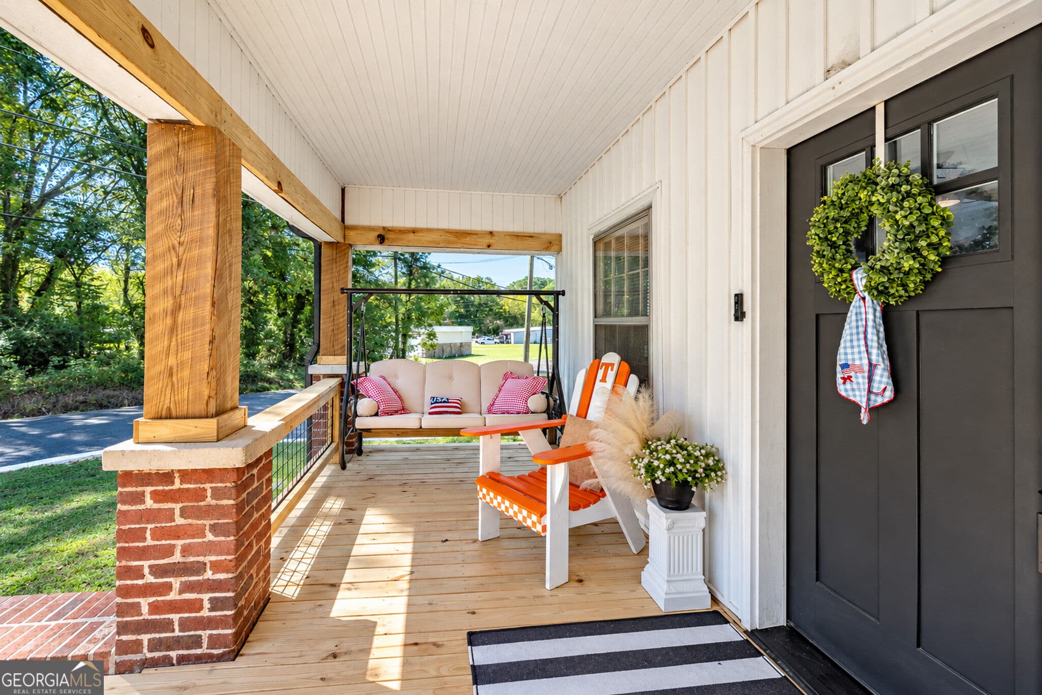 2 bedroom, 1 bathroom, 1,200 sq ft single family residence for sale at 1108 S Chattanooga Street, Lafayette, GA 30728 — photo 6