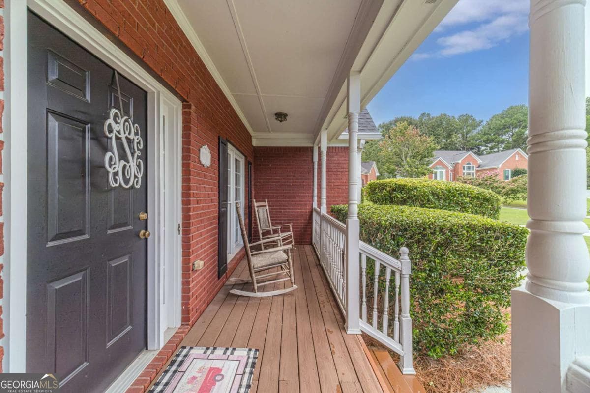 4 bedroom, 2.5 bathroom, 2,666 sq ft single family residence for sale at 2190 Rosie Lane, Snellville, GA 30078 — photo 7