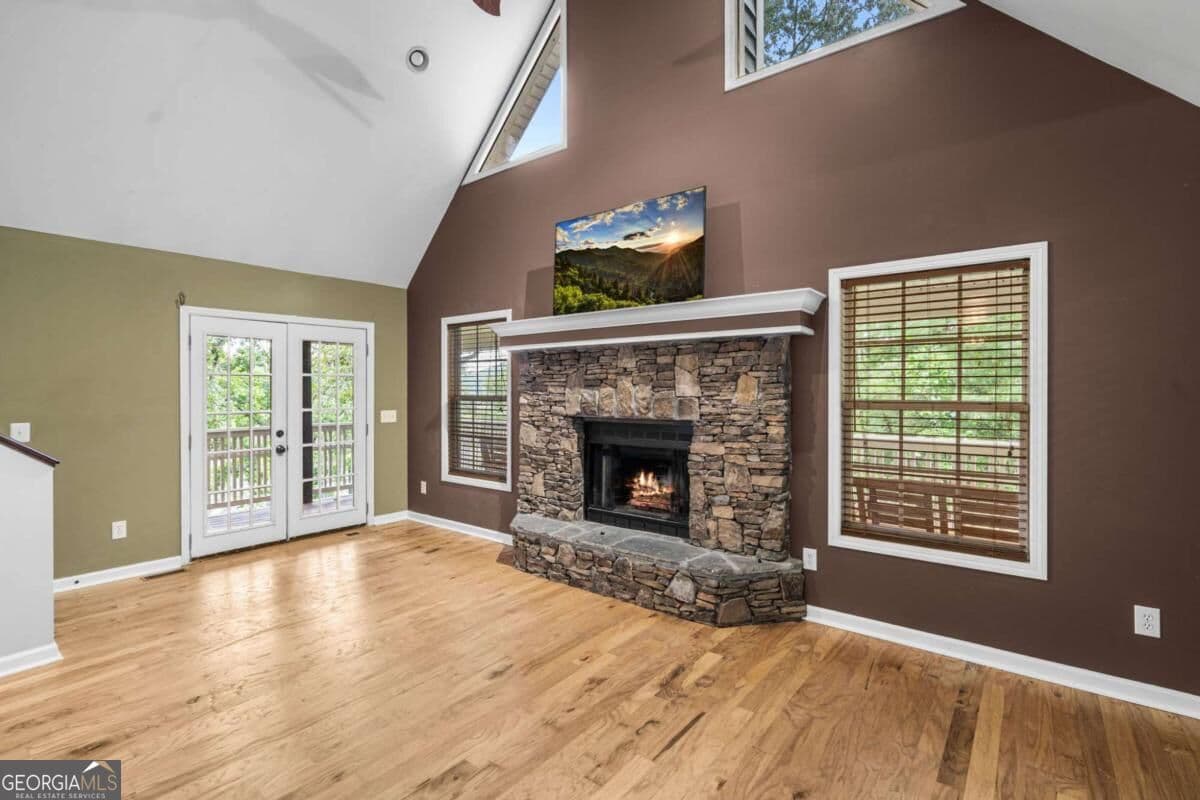 3 bedroom, 2 bathroom, 1,960 sq ft single family residence for sale at 2103 Pooh Corner, Hiawassee, GA 30546 — photo 6
