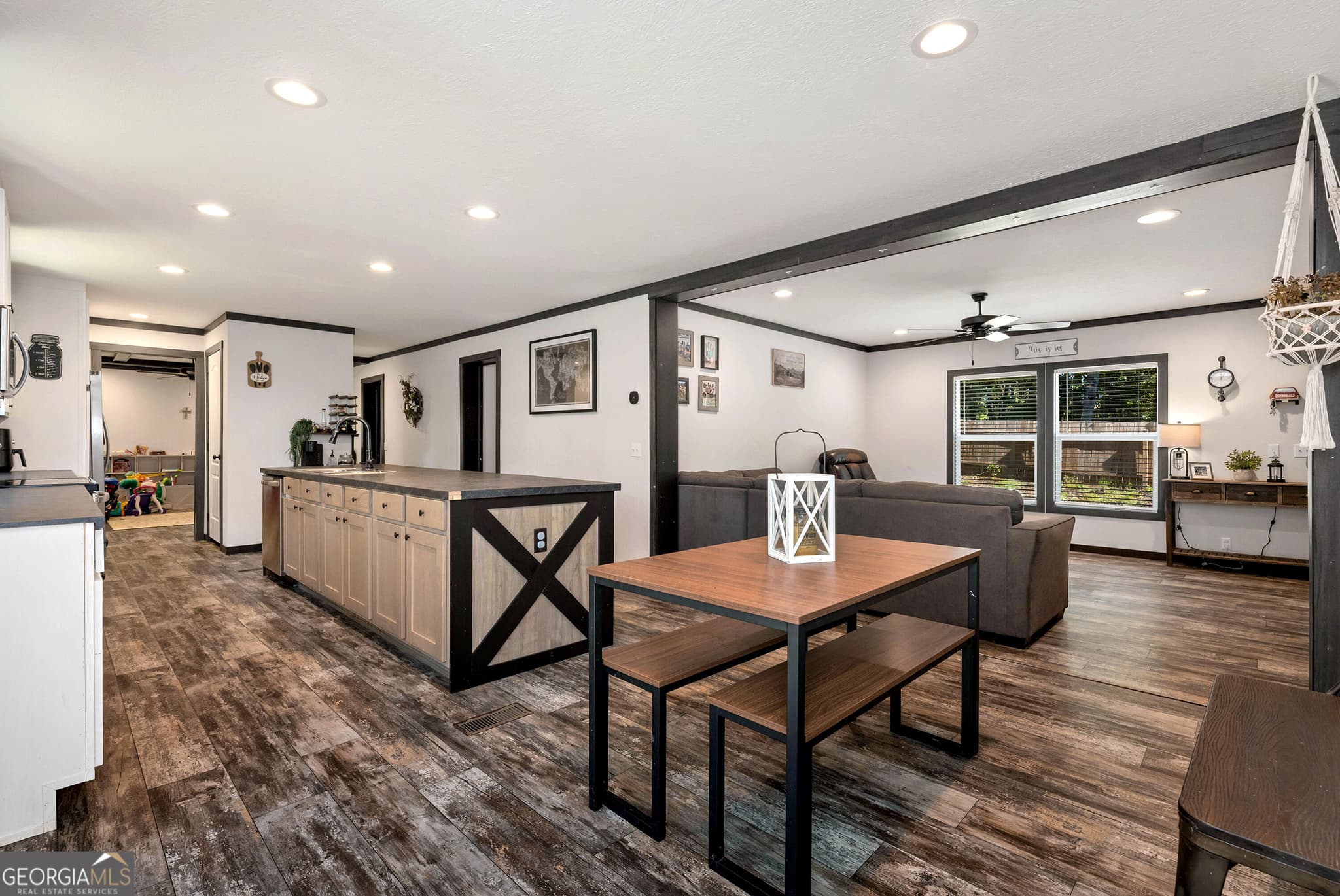 4 bedroom, 3 bathroom, 2,016 sq ft manufactured home,single family residence for sale at 215 Mountain View Road, Dawsonville, GA 30534 — photo 9