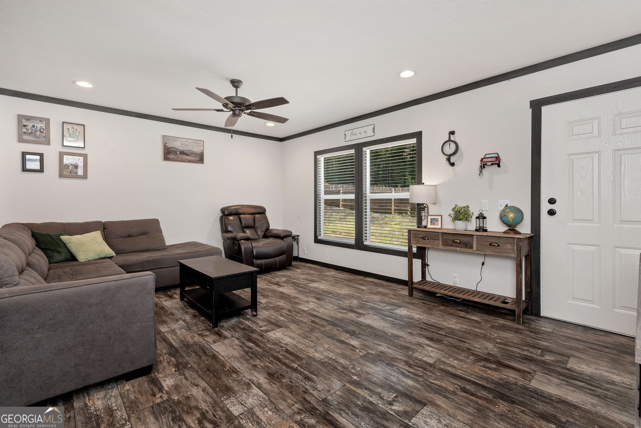 4 bedroom, 3 bathroom, 2,016 sq ft manufactured home,single family residence for sale at 215 Mountain View Road, Dawsonville, GA 30534 — photo 4