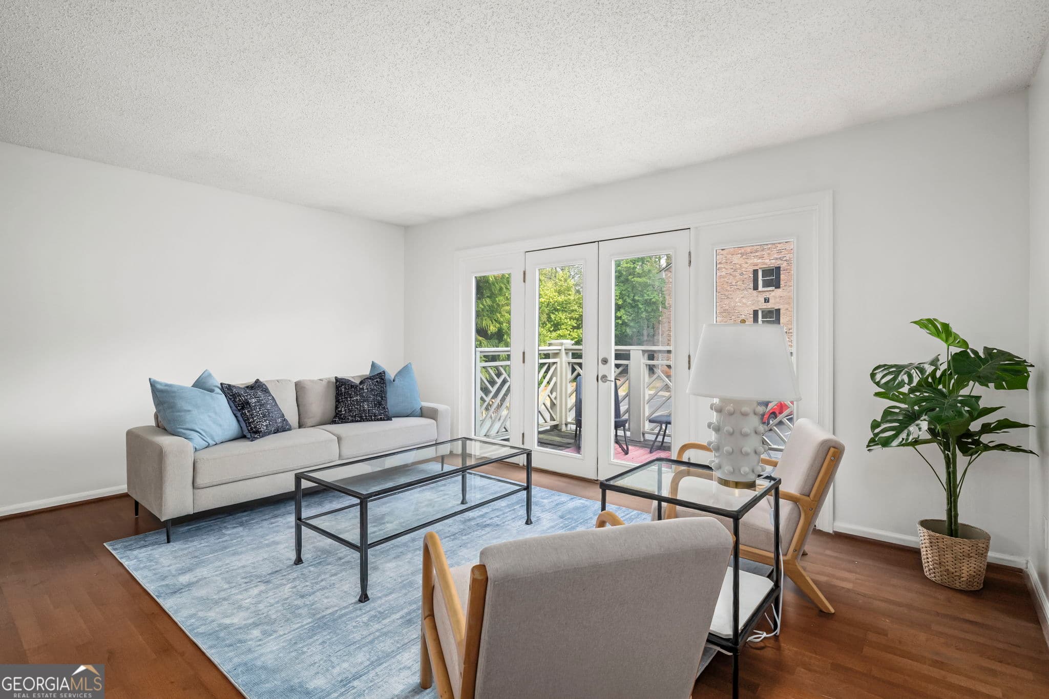 2 bedroom, 1 bathroom, 1,008 sq ft condominium for sale at 3650 Ashford Dunwoody Road 927, Atlanta, GA 30319 — photo 6