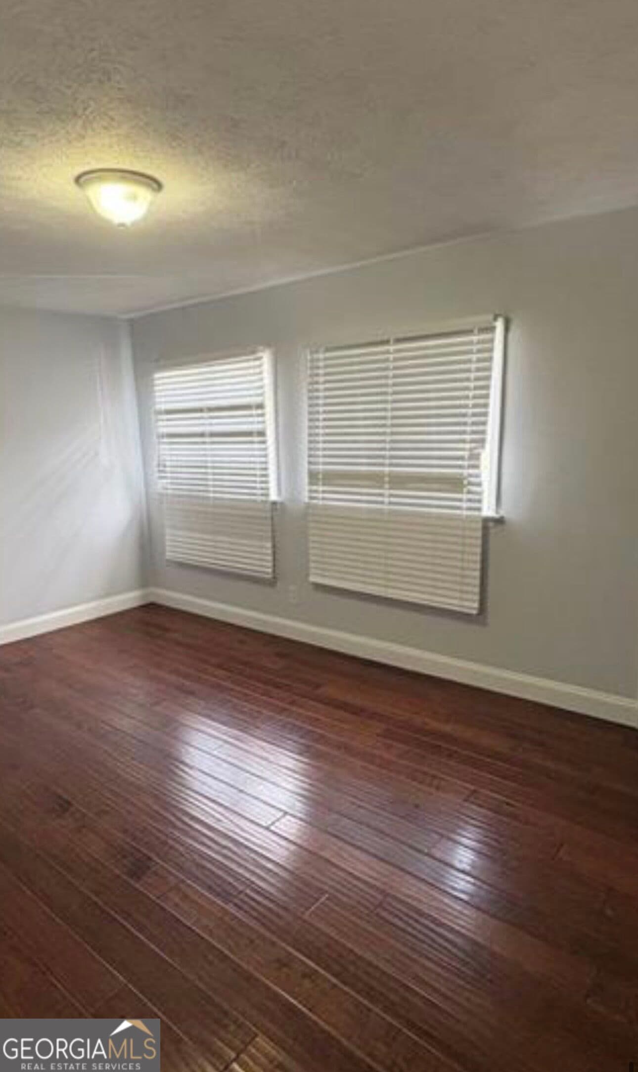 3 bedroom, 1.5 bathroom, 1,290 sq ft condominium for sale at 1816 Ashborough Road APT E, Marietta, GA 30067 — photo 6