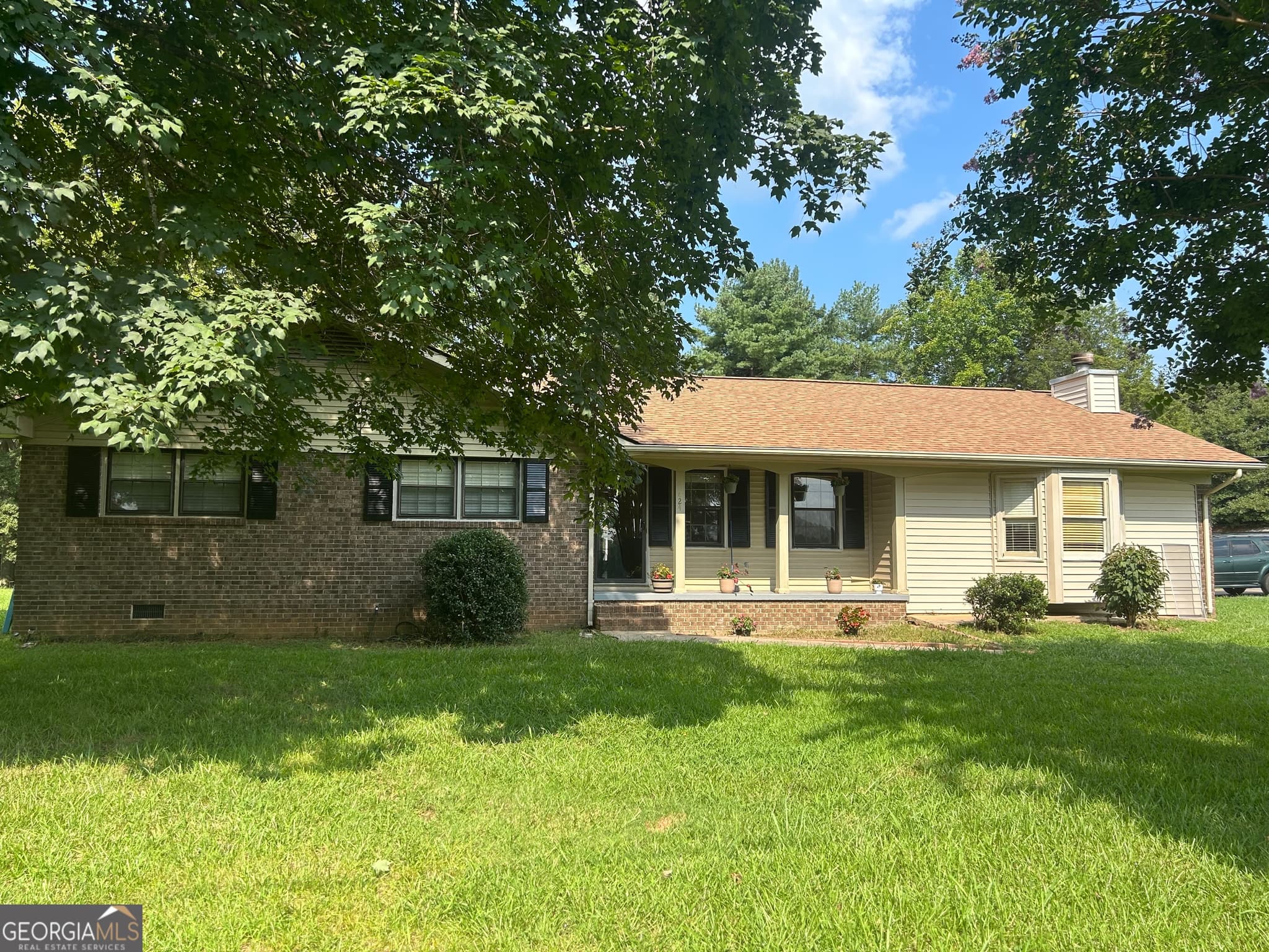 3 bedroom, 2 bathroom, 2,125 sq ft single family residence for sale at 424 Rehoboth Road, Bowman, GA 30624