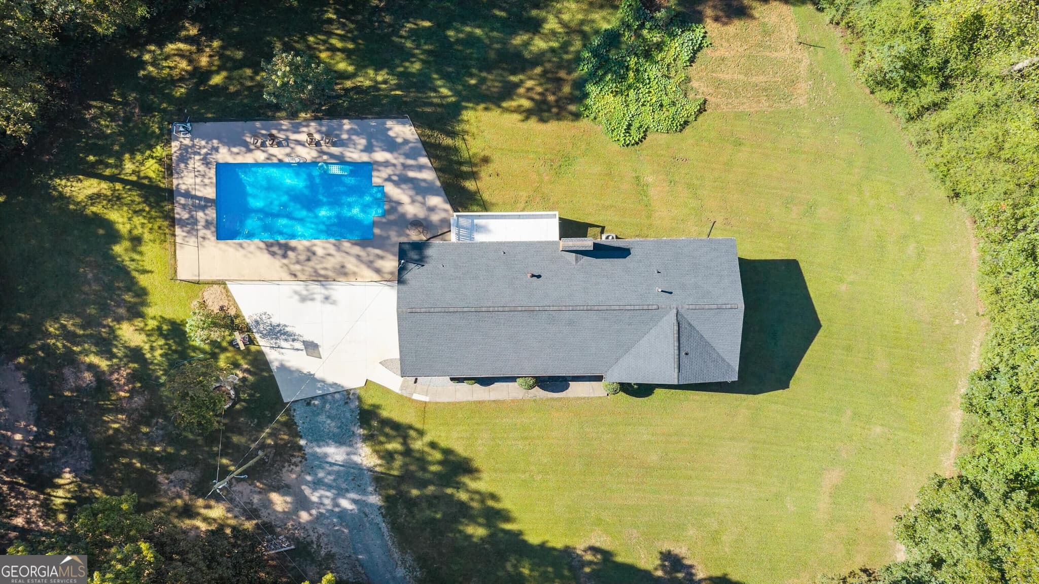 3 bedroom, 2 bathroom, 3,290 sq ft single family residence for sale at 1116 Indian Creek Road, Bowdon, GA 30108 — photo 2