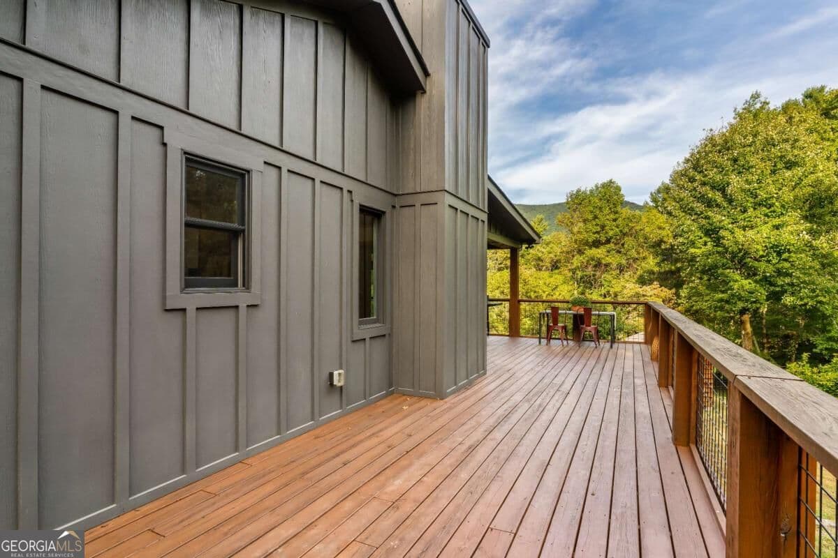 2 bedroom, 1,536 sq ft cabin,single family residence for sale at 887 Whitecliff Drive, Ellijay, GA 30540 — photo 7