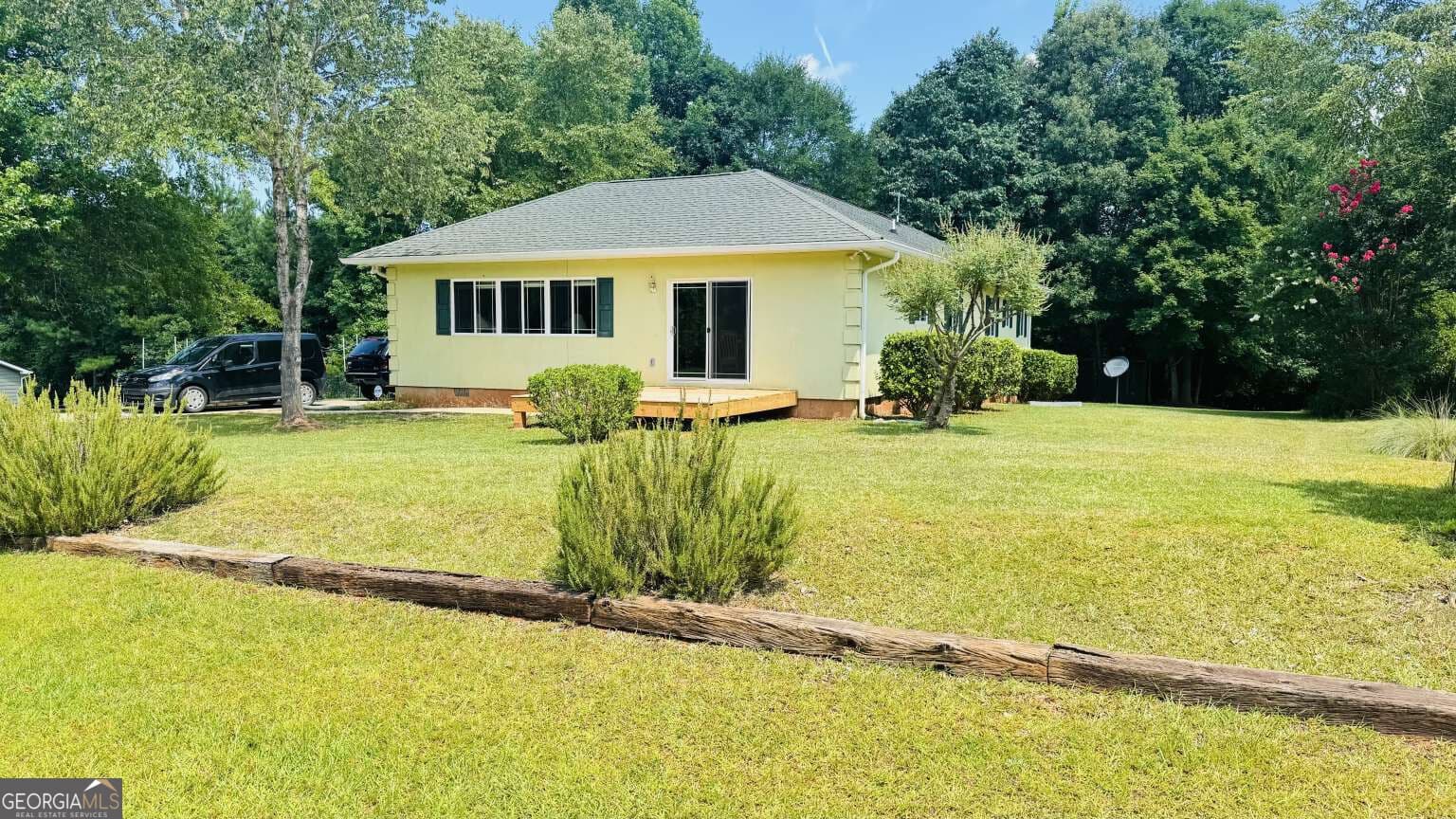 3 bedroom, 2 bathroom, 1,782 sq ft single family residence for sale at 108 Wesley Lane, Eatonton, GA 31024 — photo 1 of 75